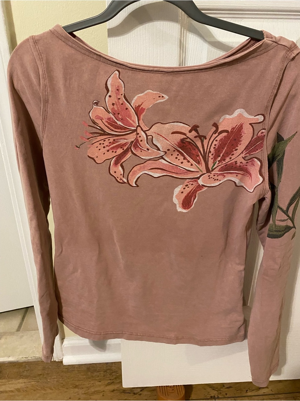 SHEIN Dusty Rose Long-Sleeve Floral Boatneck Top